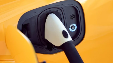 Estudio: Los EV contaminan 30% menos que un auto a combustión durante su vida útil