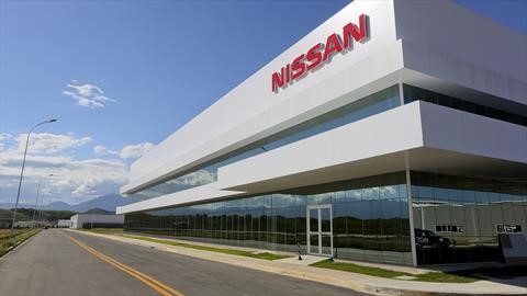 Nissan echa a andar nuevamente sus plantas de Brasil y Argentina
