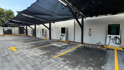 Vemo inaugura dos nuevas electrolineras en Nuevo León