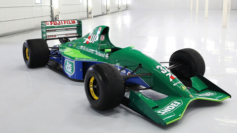 El primer auto de F1 de Michael Schumacher está a la venta