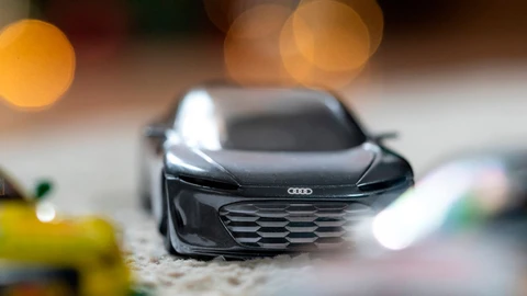 #PlayWithFuture Audi lanza el primer auto del futuro en colaboración con Scalextric