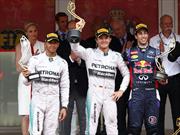 F1: Mercedes-Benz deja libres a sus pilotos (pero no tanto)