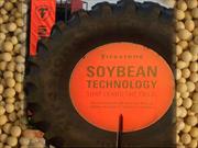Bridgestone presenta un neumático para el agro fabricado con aceite de soja
