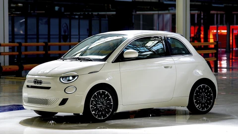 El Fiat 500 ya recuperó su motor a combustión para revivir el interés en el auto