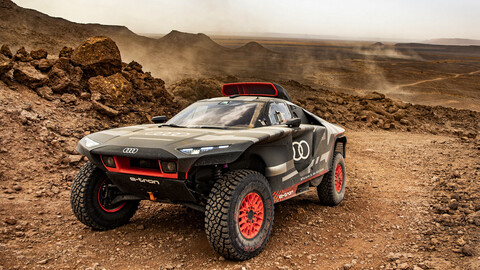 Audi RS Q e-tron afina performance previo al Rally Dakar