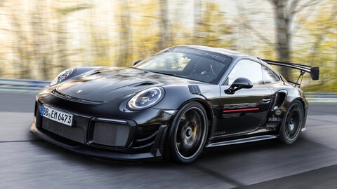 Video: así batió el Porsche 911 GT2 RS el récord del auto de producción más rápido en Nürburgring
