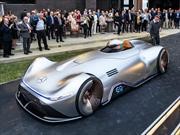 Mercedes-Benz Vision EQ Silver Arrow, un concepto que reúne lo retro con lo futurista 