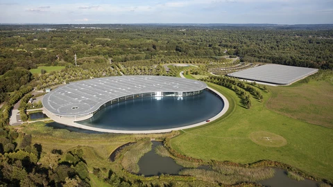El McLaren Technology Centre celebra 20 años de existencia