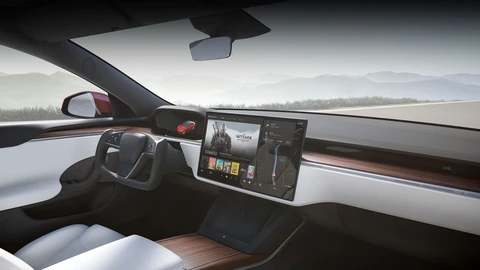 Esta es la pantalla basculante que Tesla ofrece en sus Model S y Model X