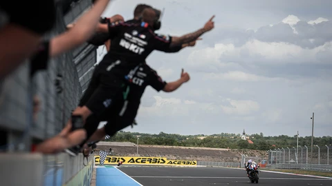 BMW amplía su liderazgo en el Campeonato de Pilotos de Superbike