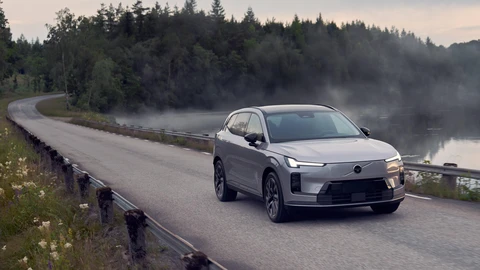 Volvo XC70: SUV híbrido enchufable con más de 200 km de autonomía eléctrica
