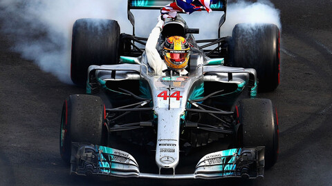 Por esta razón Lewis Hamilton solo usa el No. 44