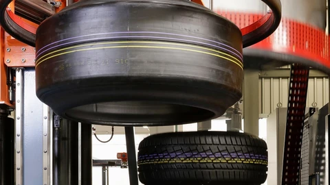 ¿Por qué los autos híbridos y eléctricos necesitan llantas diferentes?
