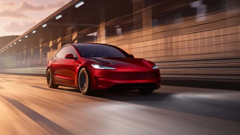 Tesla pone en venta en Chile el Model 3 Performance