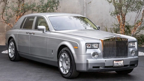 El servicio de este Rolls-Royce usado costó más que el mismo auto
