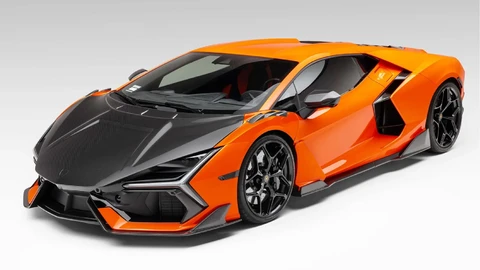 Vorsteiner dota al Lamborghini Revuelto de un kit de fibra de carbono