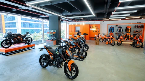 KTM inaugura nueva vitrina insignia en Bogotá junto a Husqvarna y GasGas