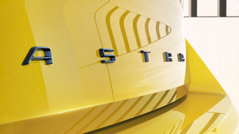 Opel nos deja ver un poco del nuevo Astra