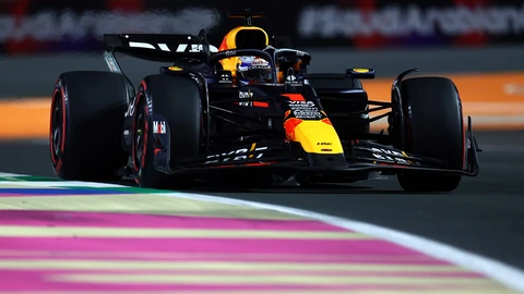 Fórmula 1 2024: Verstappen y Alonso se reparte las Prácticas en Jeddah