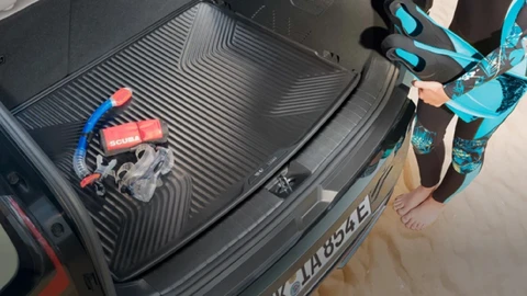 Kia extrae plásticos de ríos guatemaltecos para darles un segundo uso en sus vehículos eléctricos