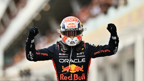 F1 2023: Verstappen le regala a Red Bull su 100° triunfo de la historia