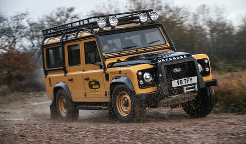 Land Rover Defender Works V8 Trophy: Vuelve un clásico