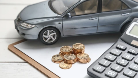 Pólizas de seguros de autos podrían incrementar su costo hasta 20% en 2026