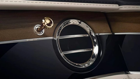 Bentley Mulliner te ofrece perillas de oro para tu auto