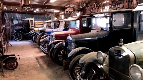 Una granja abandonada contiene una de las mejores colecciones del Ford Model T y Model A