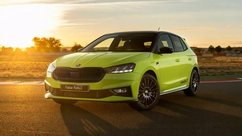 El "Cohete" Suárez le da vida al entretenido Skoda Fabia Rally2 de edición limitada