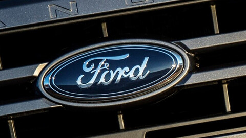 Ford cierra producción y plantas de ensamble en India