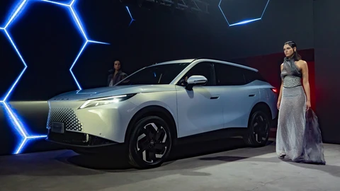 El Omoda C7 llega a Chile con precios muy llamativos