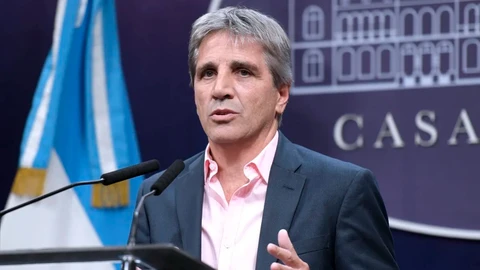El gobierno bajaría los impuestos a la industria automotriz argentina
