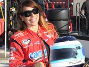 Milka Duno, primera piloto latina que competirá en NASCAR
