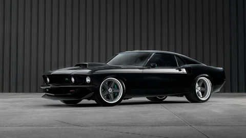 Ringbrothers Kingpin: el Ford Mustang Mach 1 de 800 hp que parece salido de John Wick