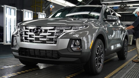 Hyundai está produciendo la nueva pick-up Santa Cruz