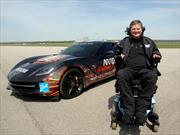 Una hombre con cuadriplejía correrá con un Chevrolet Corvette Stringray