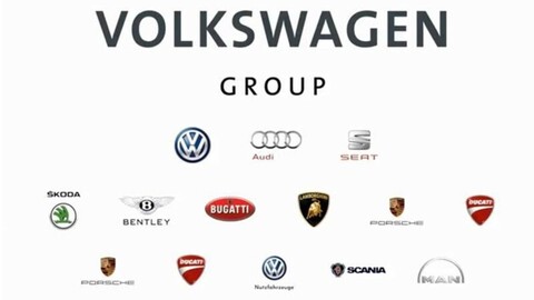 ¿Cuántos vehículos vendió Volkswagen Group y sus marcas en 2021?