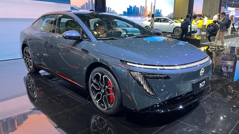 Shanghai 2025: así es el nuevo sedán eléctrico de Nissan