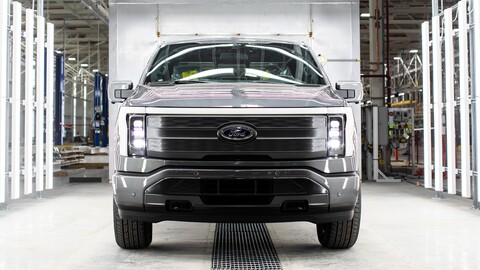 Ford desea convertirse en el segundo mayor fabricante de autos eléctricos del mundo