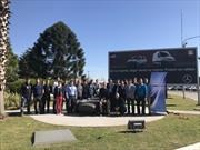 Mercedes-Benz recibió a jóvenes de la AFAC en La Matanza