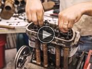 Impresionante timelapse de la reconstrucción del motor de un Volkswagen Beetle 