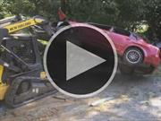 Video: Padre destruye el Audi A4 de su hija