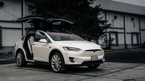 Tesla ofrecerá su sistema de conducción autónoma bajo demanda a partir de junio