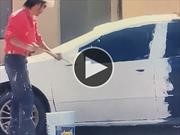 Video: ¡Ni de riesgo, pinte su carro así!
