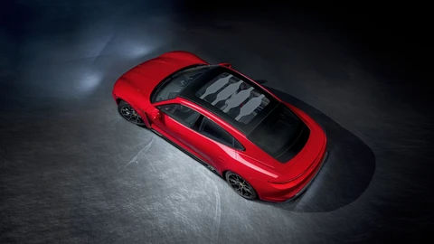 Porsche presenta el innovador Sunshine Control para el techo panorámico del Taycan