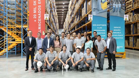 Automotores y Anexos S.A. presenta nuevo centro de distribución de repuestos en Guayaquil