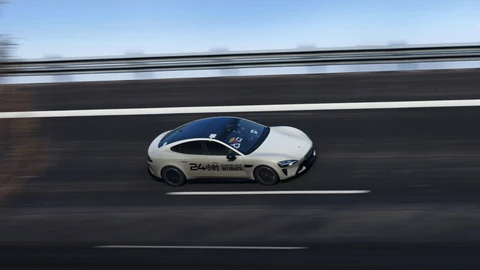 Xiaomi SU7 2026 establece récord de resistencia y supera al Xpeng P7