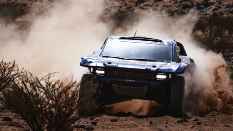 Rally Dakar 2026: Etapa 11, Ford se niega a entregar la victoria