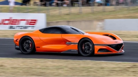 Genesis X Gran Berlinetta Concept aparece en el circuito de Mount Panorama